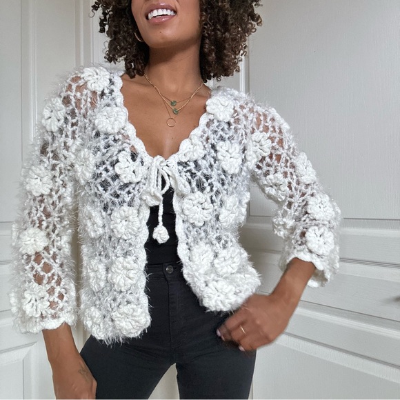 MonoReno Vintage Floral Knif Cardigan - Picture 2 of 11